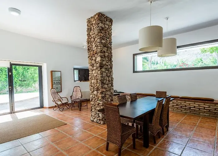 Mejores Hoteles en Berja