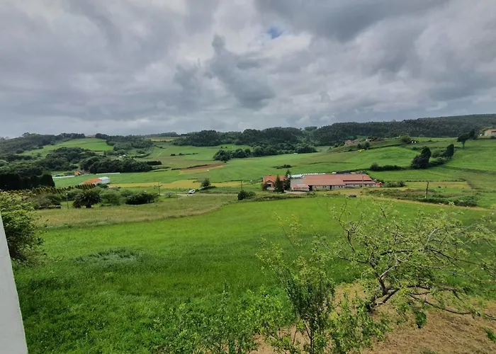 Hospedaje inigualable en Perlora, España